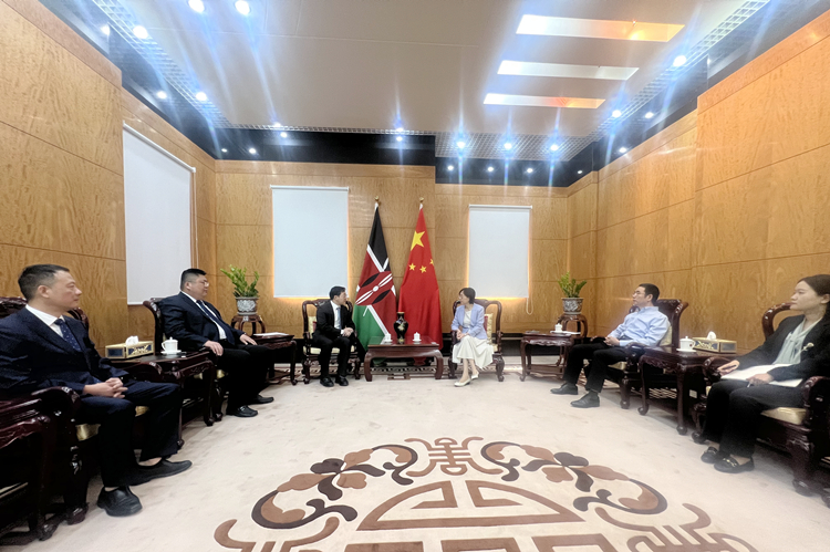 微信图片_20250417150009_副本.jpg